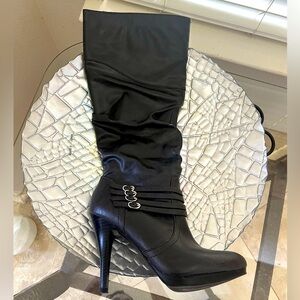 JESSICA SIMPSON grey high heeled boots